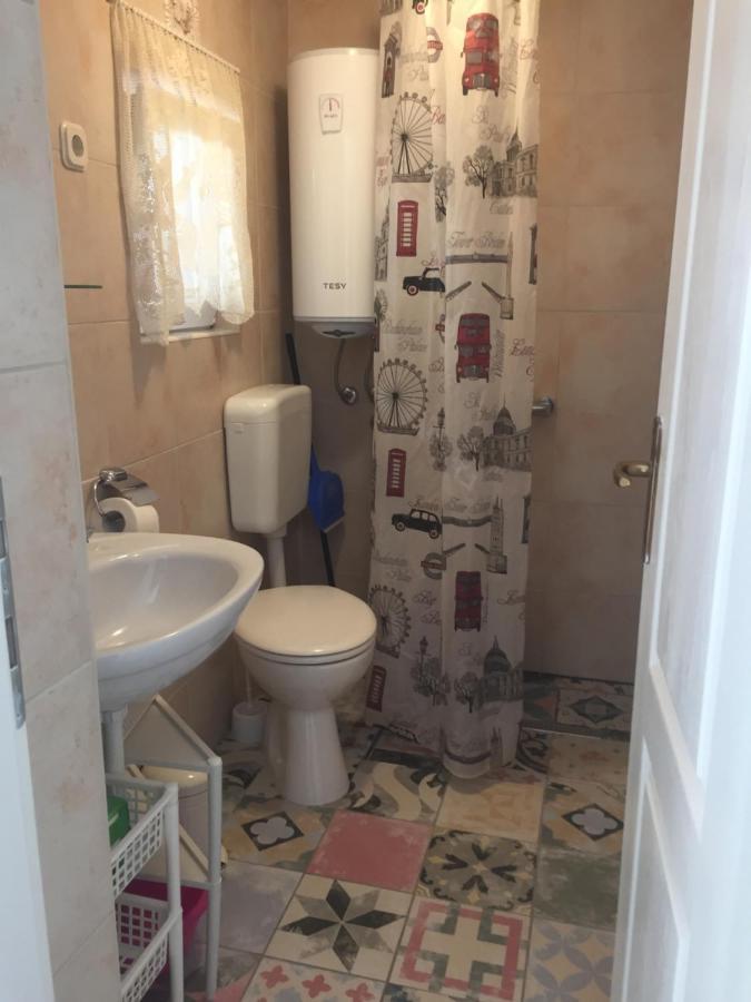 Vintage House For Rent 60M From Sea Apartment Baška Voda Exterior foto